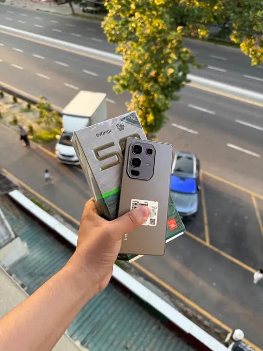 Infinix Note 50, память 8+8/256 ГБ