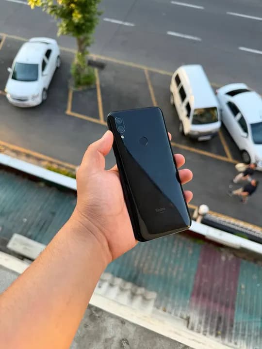 Ideal Redmi 7  3/32 Gb