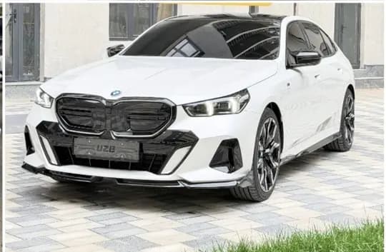 BMW i5 35L Sotiladi
