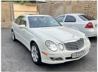 Mercedes Benz 211