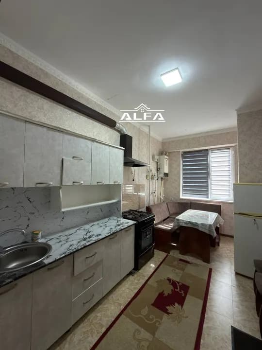Apartment for sale 1 xonali 42m2 3-qavat