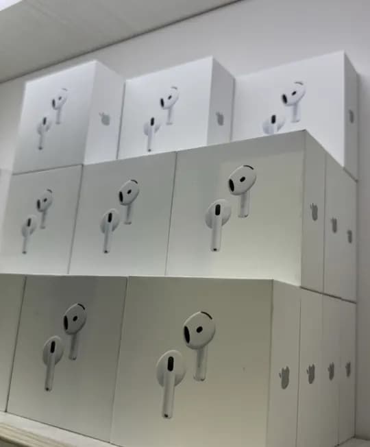 Airpods 4 (ANC) С шумоподовлением