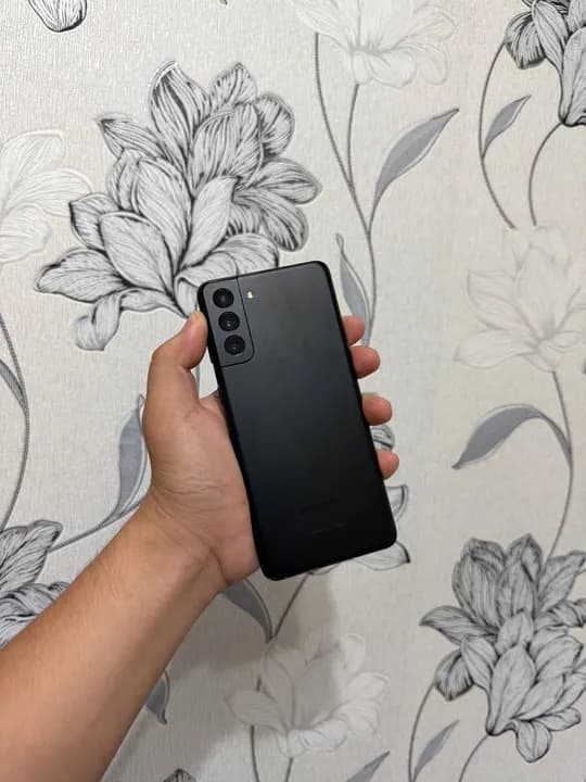 Samsung S21 plus 5G sotiladi