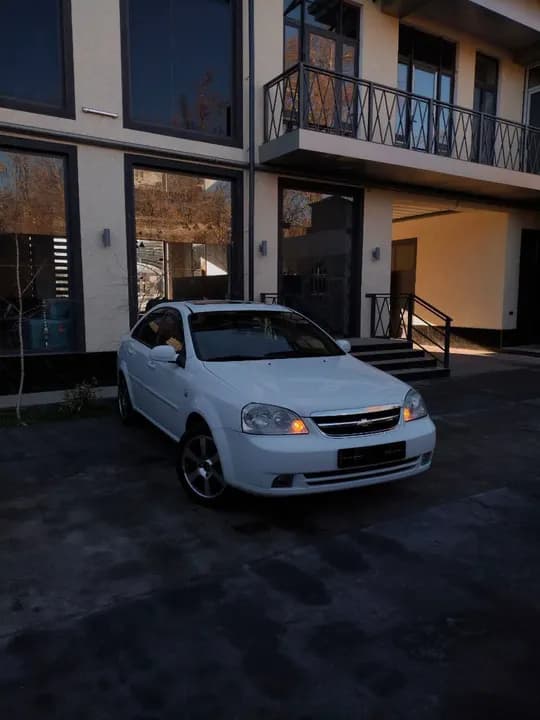 Chevrolet LACETTI