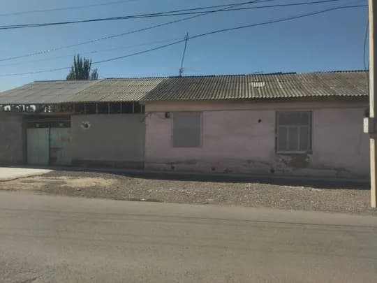 Andijan in the yard sale