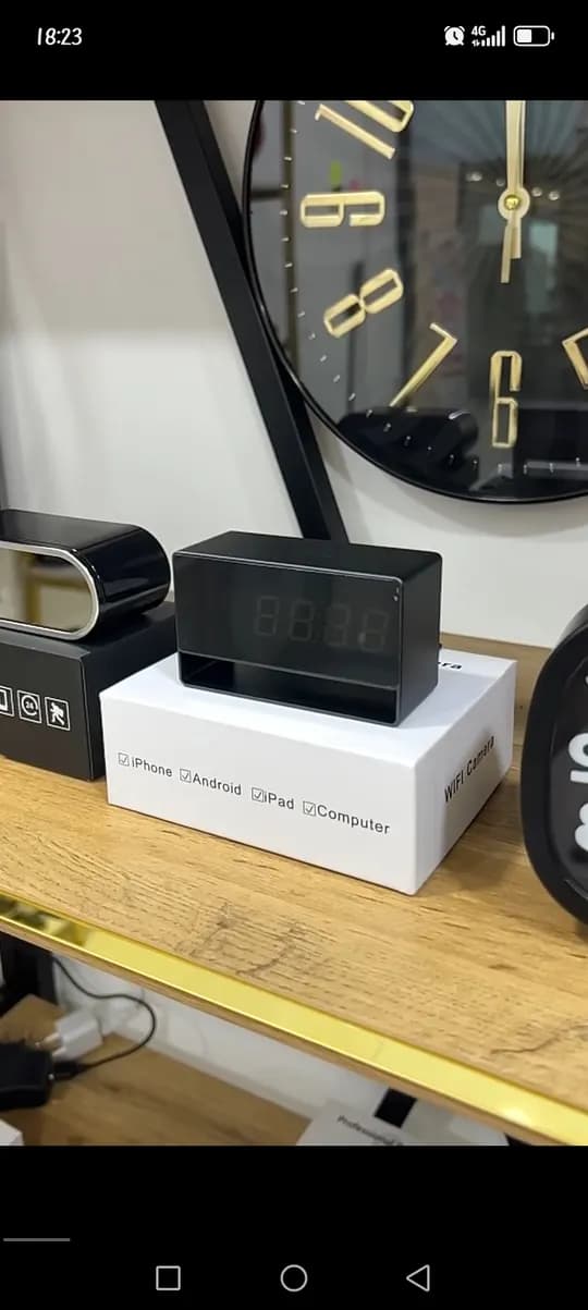 mini camera tracking on mini clock