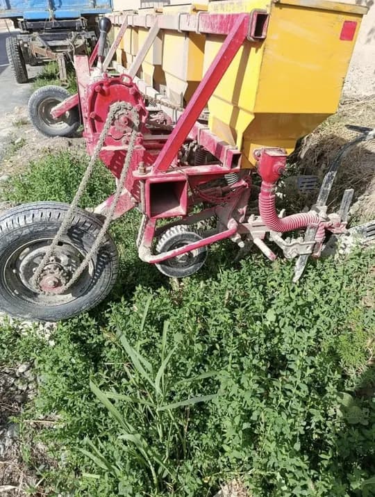 Cultivator has it all.