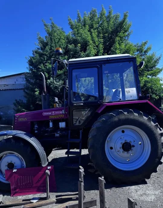 Tractor MTZ 892.2 Belarus 2021