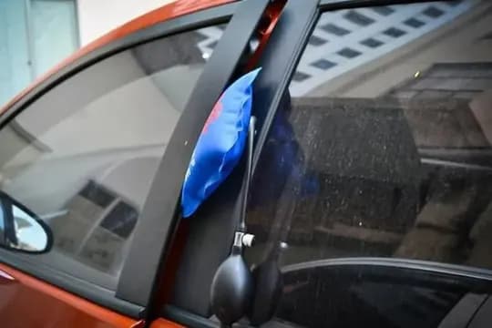 car opening car door opening auto