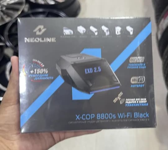 Wi-Fi Neoline 8800 имеют два компьютера Blek Xcop