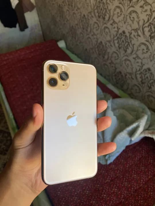 IPHONE 11 PRO GOLD