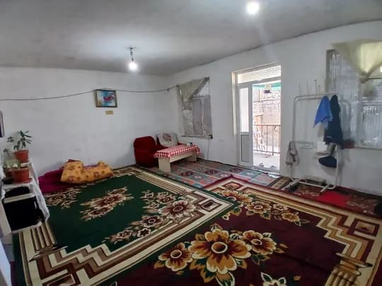 Hovli uy for sale