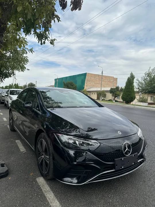 Mercedes Benz EQE 500 сотилади