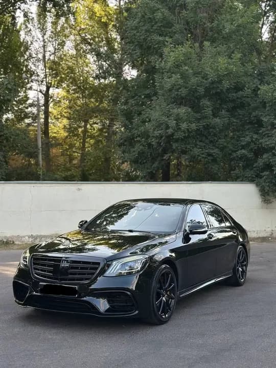 Mercedes-Benz W222 63S