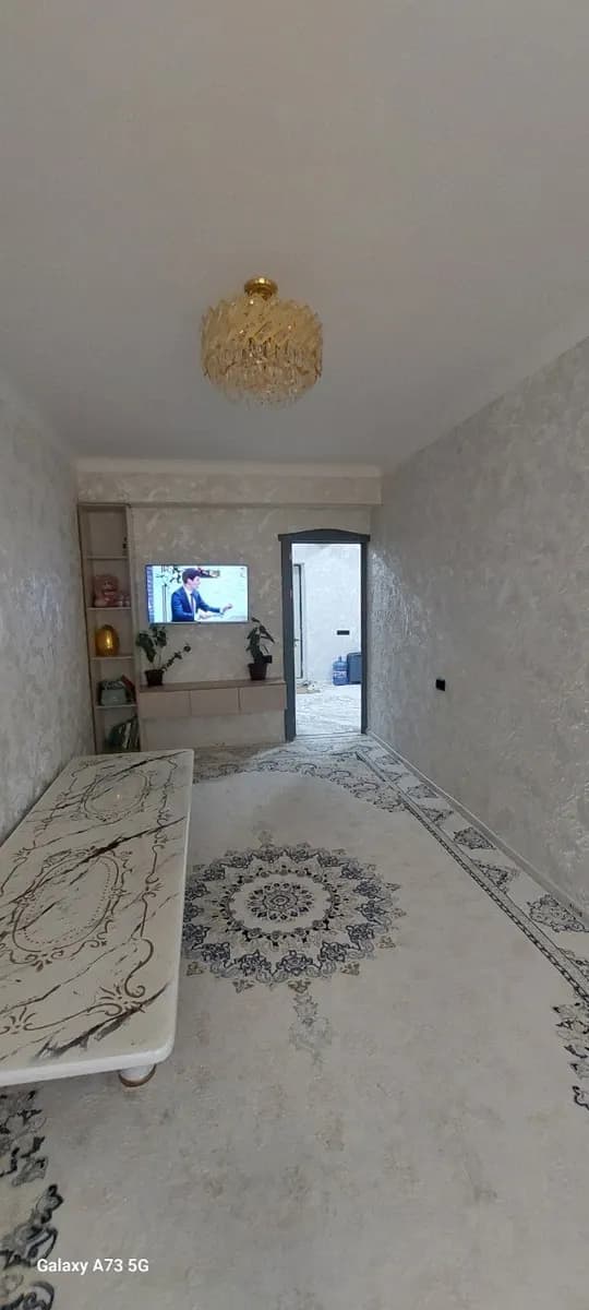 On the 7th stage, the apartment is for sale
