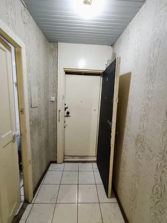 2-qavatda apartment bor for rent