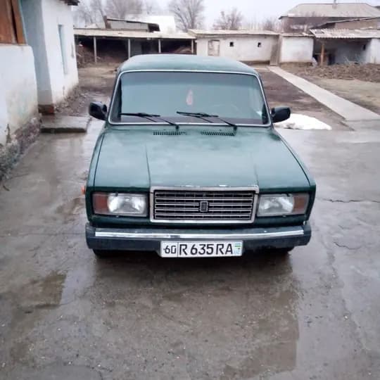 Jiguli sotiladi 2000 yil