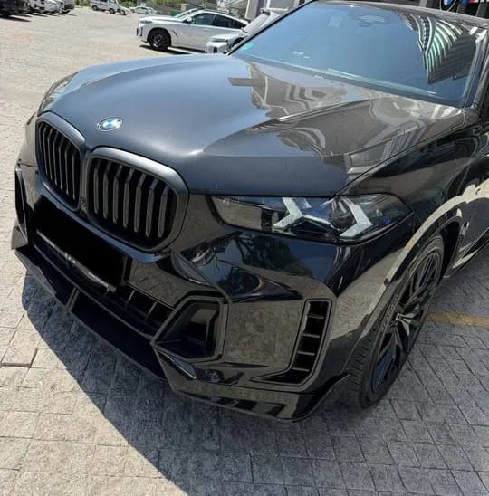 В продажу поступил вот такой аппарат BMW Х5 xDrive40i
