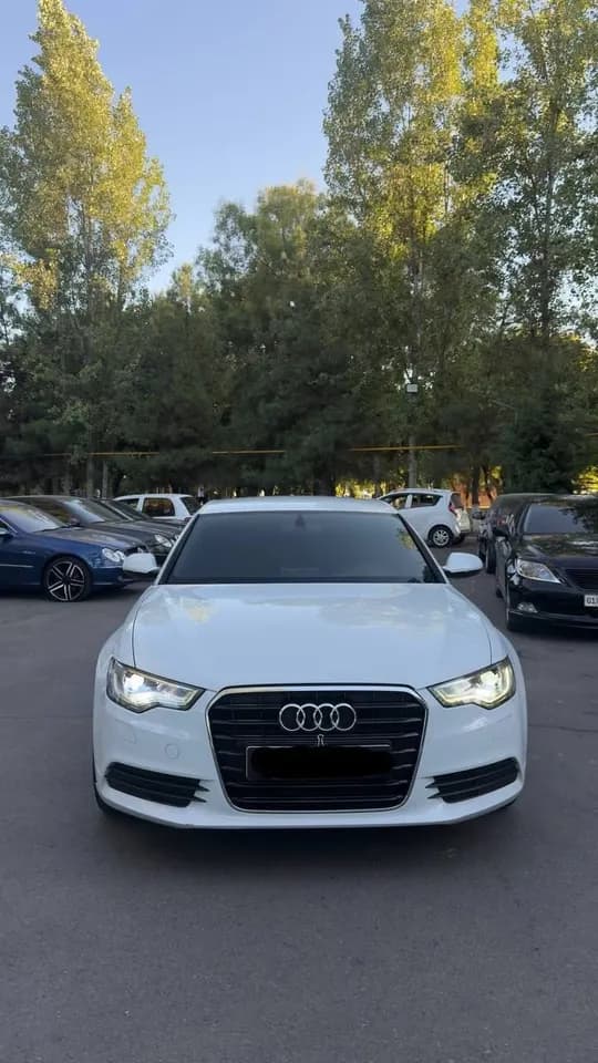 Audi A6 C7 TFSI S-tronic (Yili 2014)
