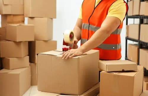 ZAMANS Tikuvchi korxonasiga upakovkachi kerak