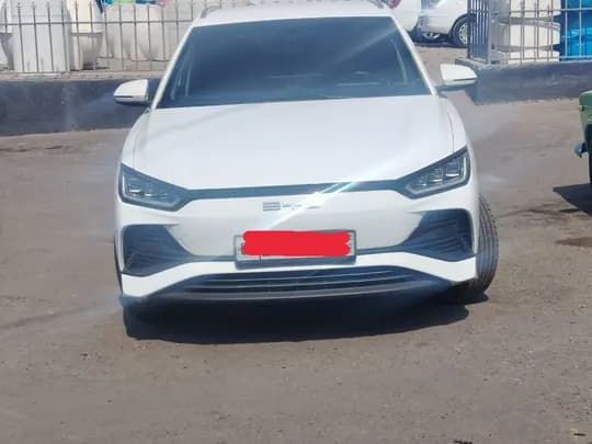 BYD E2 sotiladi