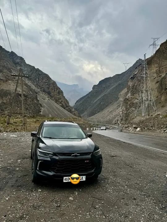 Chevrolet Tracker 3-pazitsiya red line
