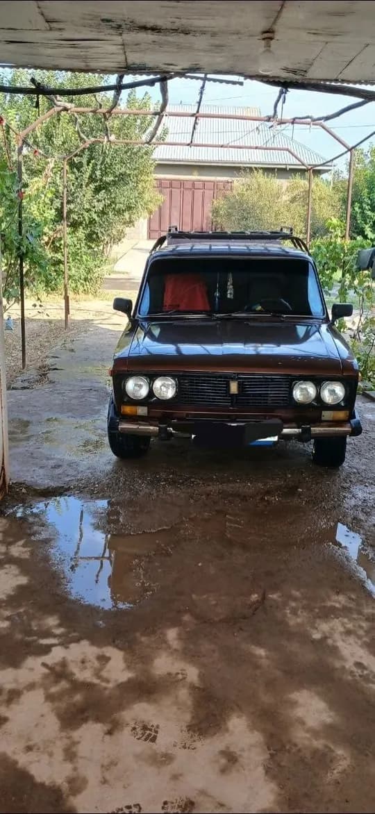Ваз 21 06  sotiladi