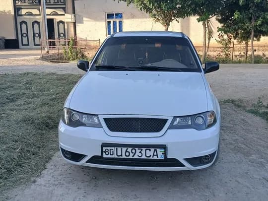 Nexia2  1.6 luks konditsaner sotiladi