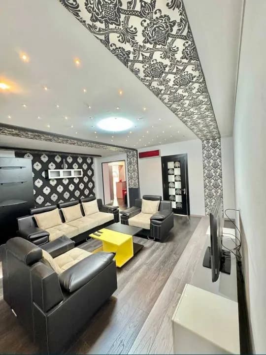 Продаётся 3 ком Квартира, Садика Азимова