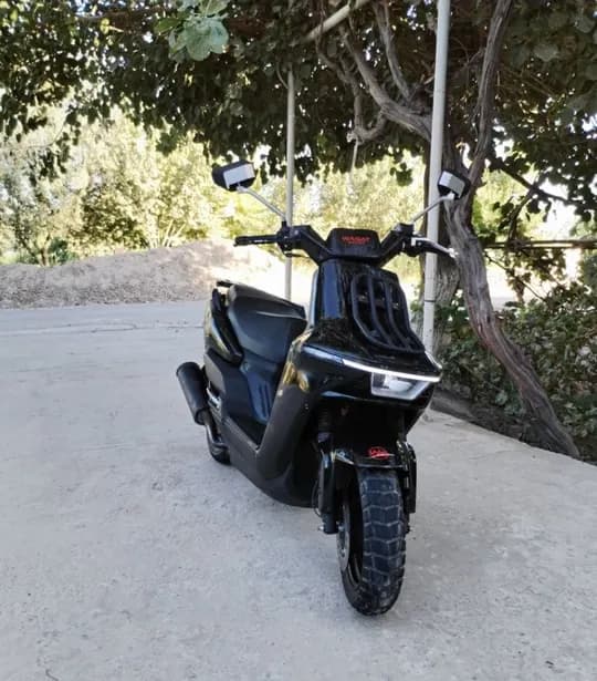 Moto skuter wasat