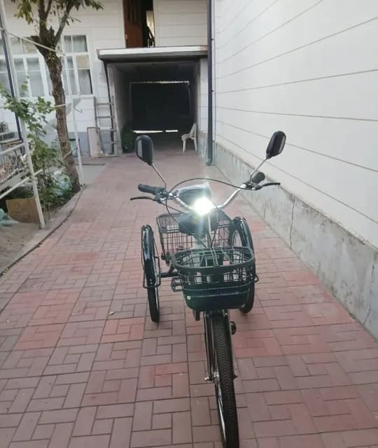 Skuter Xonda gyro kanopy sotiladi xolati zor