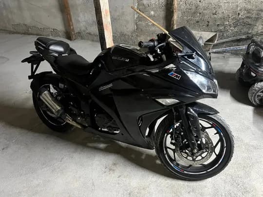 Urgent sale Kawasaki