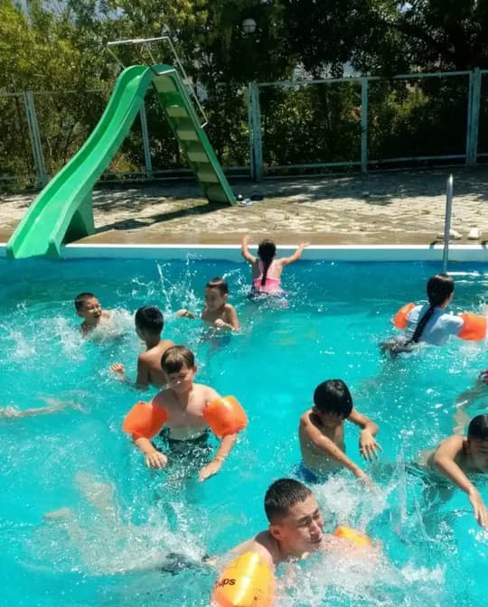 Swimming pool needs a COACH