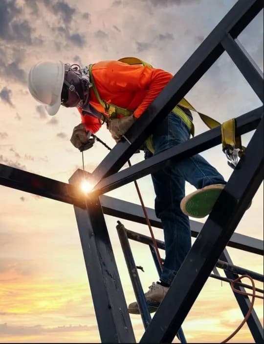APPRENTICE NEEDED FOR WELDER (We also accept senior foreman)