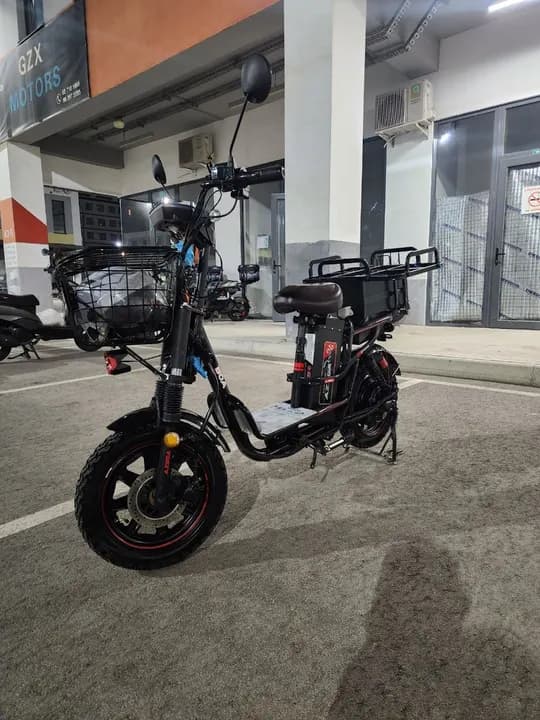 Scooter Azboa MONSTER