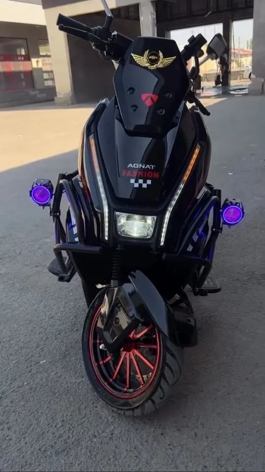 scooter agnat eng