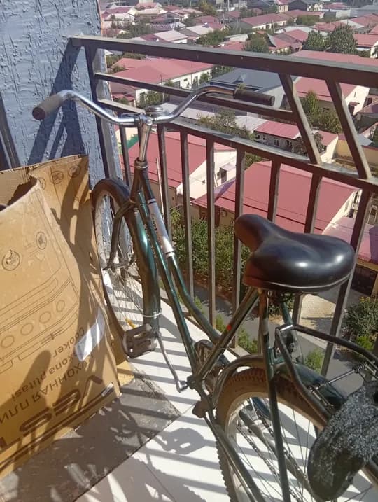 Yangi Ural velosipedi