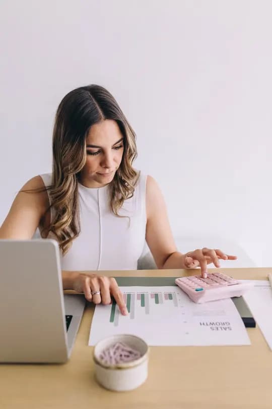 Chain-Metall company offers assistant accountant