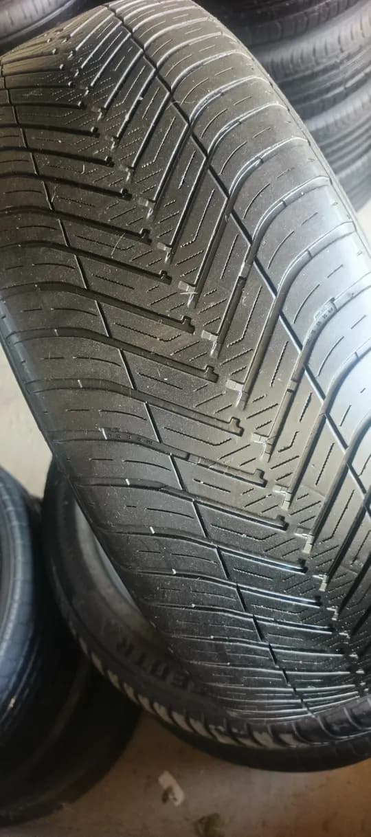 19 size bor sotaman 235ga 55 holati zur