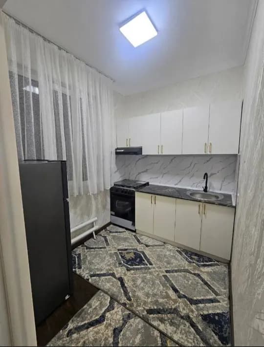 Chilonzor 12 da 2 xonali kvartira ijaraga beriladi
