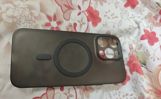 iPhone 14 pro max case FREE! Who needs it?