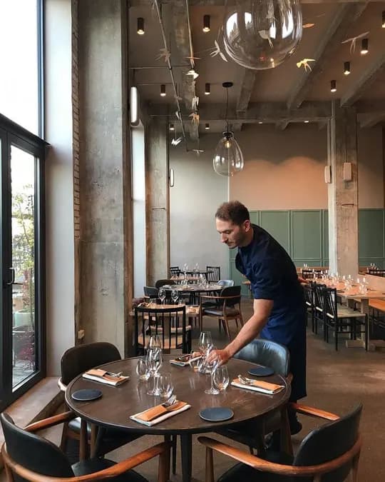 We are hiring for a restaurant.