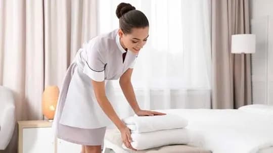 The hotel is looking for hardworking, responsible women or girls to work for a long term.