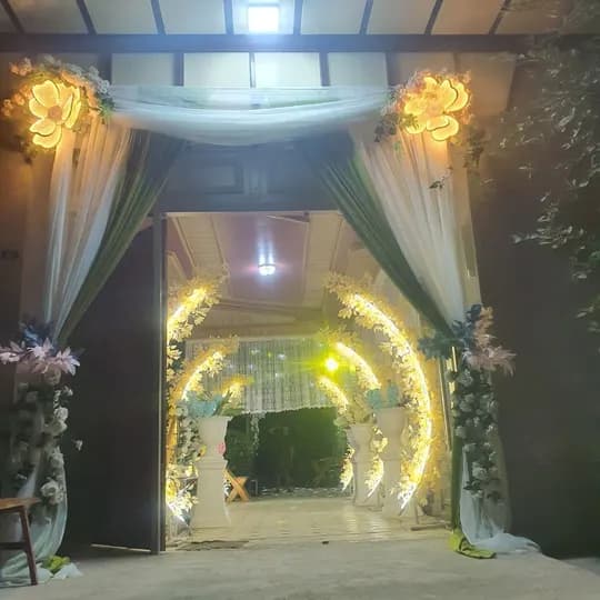 Decoration service