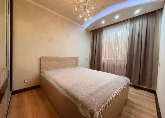3-room apartment for rent in Mirabad district