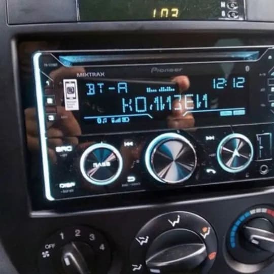 перевести слово Pioneer FH-S725BT