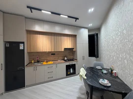 2-комн. квартира, 65 м², евроремонт, Олмазор (Qorasaroy)