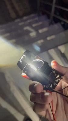 1.5-inch matrix bi-LED lens. 1-year warranty.