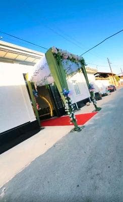 Decoration service